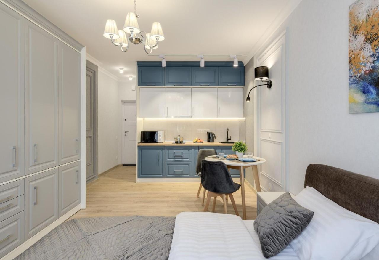 Modern New Cozy Apartment Kvartet Railway Station Киев Екстериор снимка