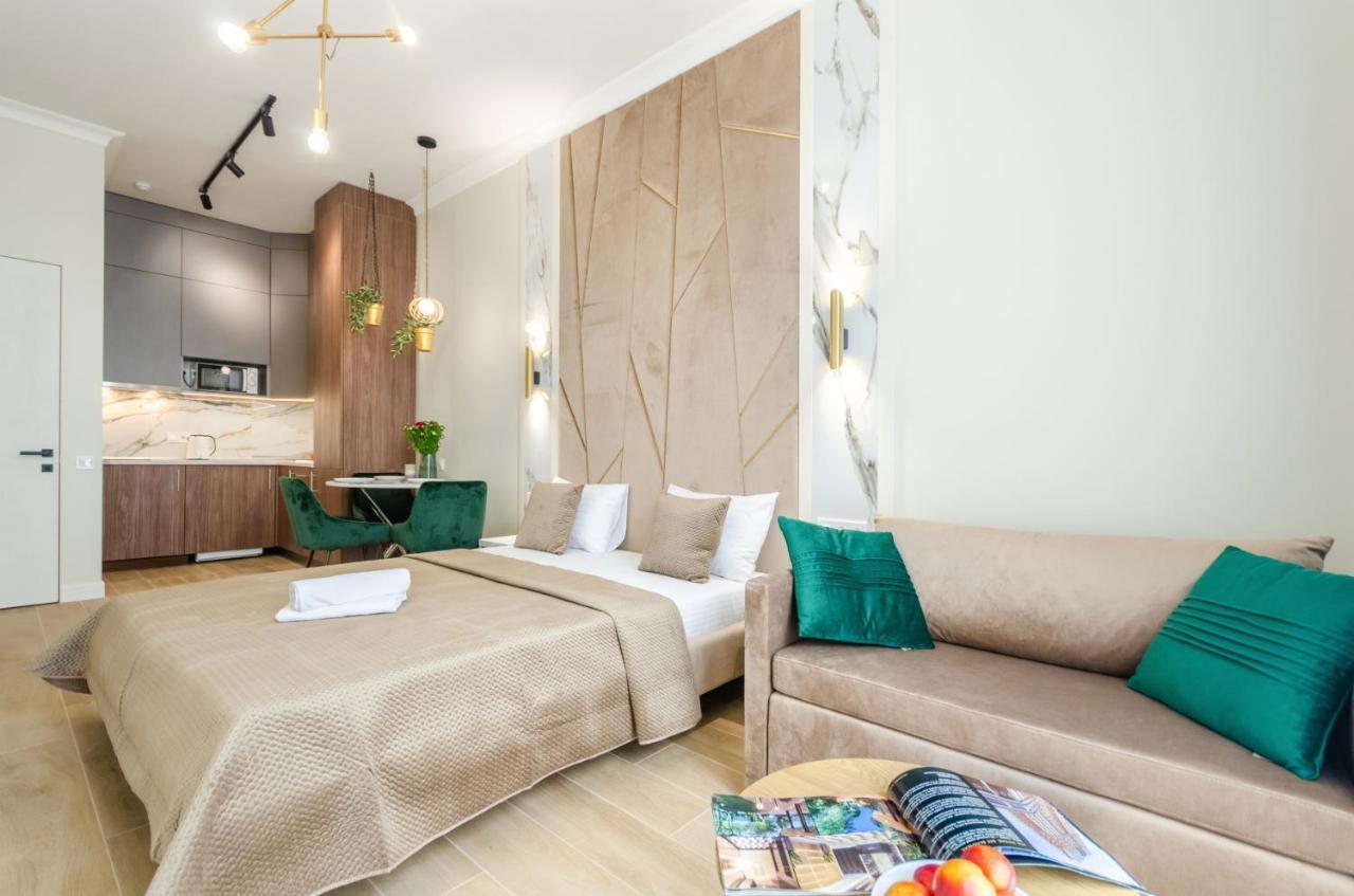 Modern New Cozy Apartment Kvartet Railway Station Киев Екстериор снимка