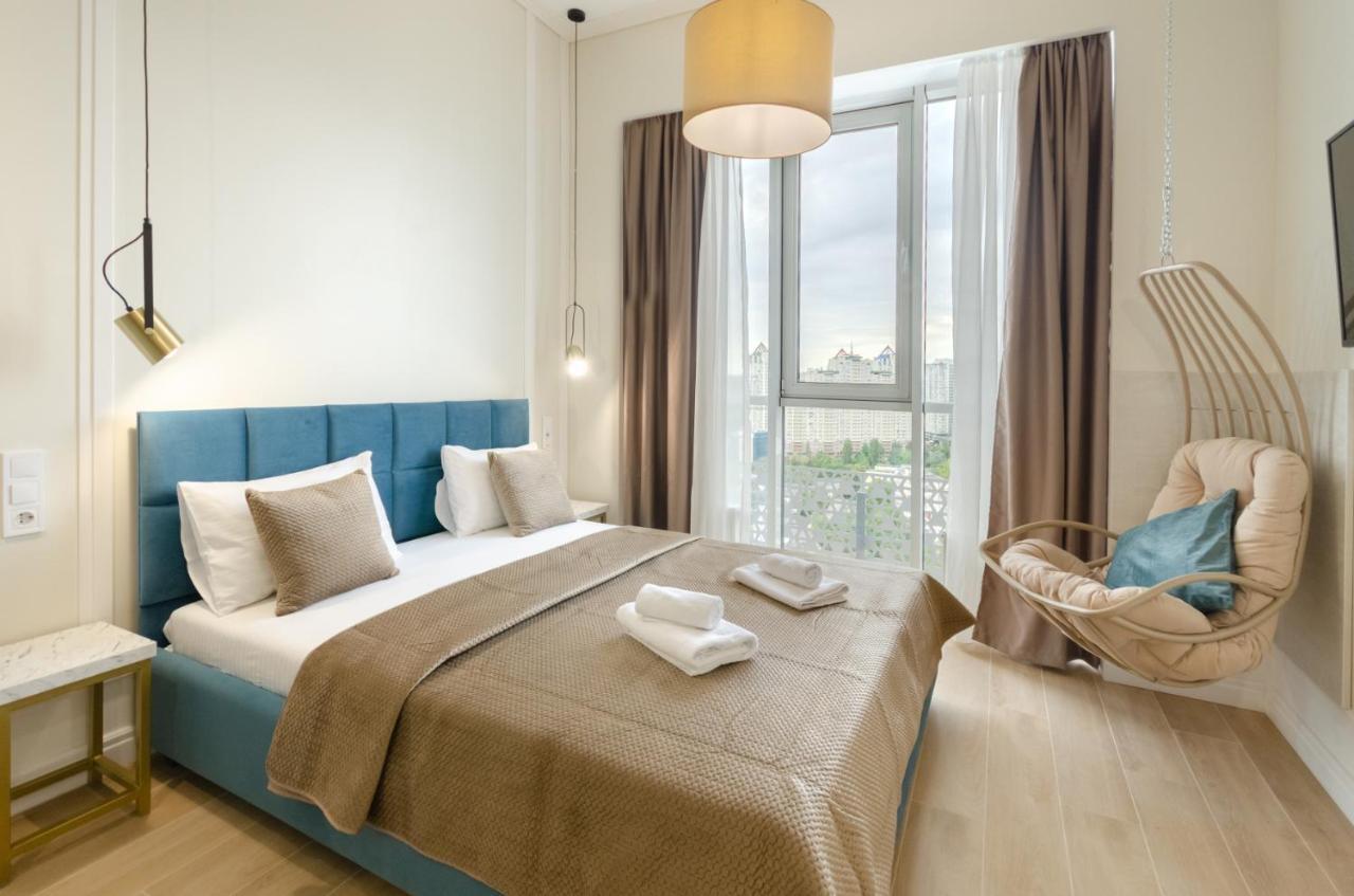 Modern New Cozy Apartment Kvartet Railway Station Киев Екстериор снимка