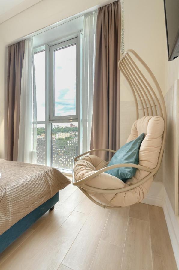Modern New Cozy Apartment Kvartet Railway Station Киев Екстериор снимка