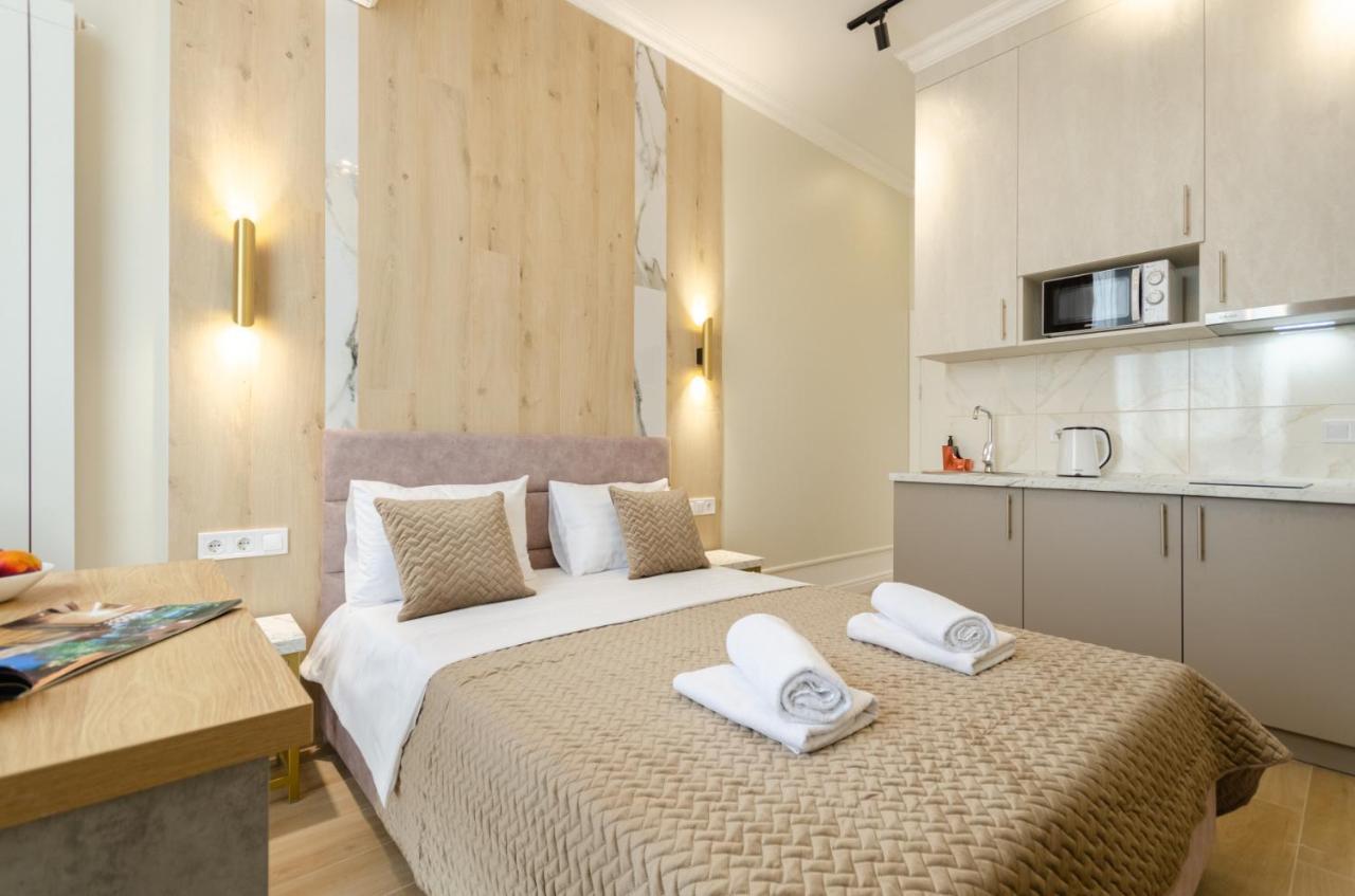 Modern New Cozy Apartment Kvartet Railway Station Киев Екстериор снимка