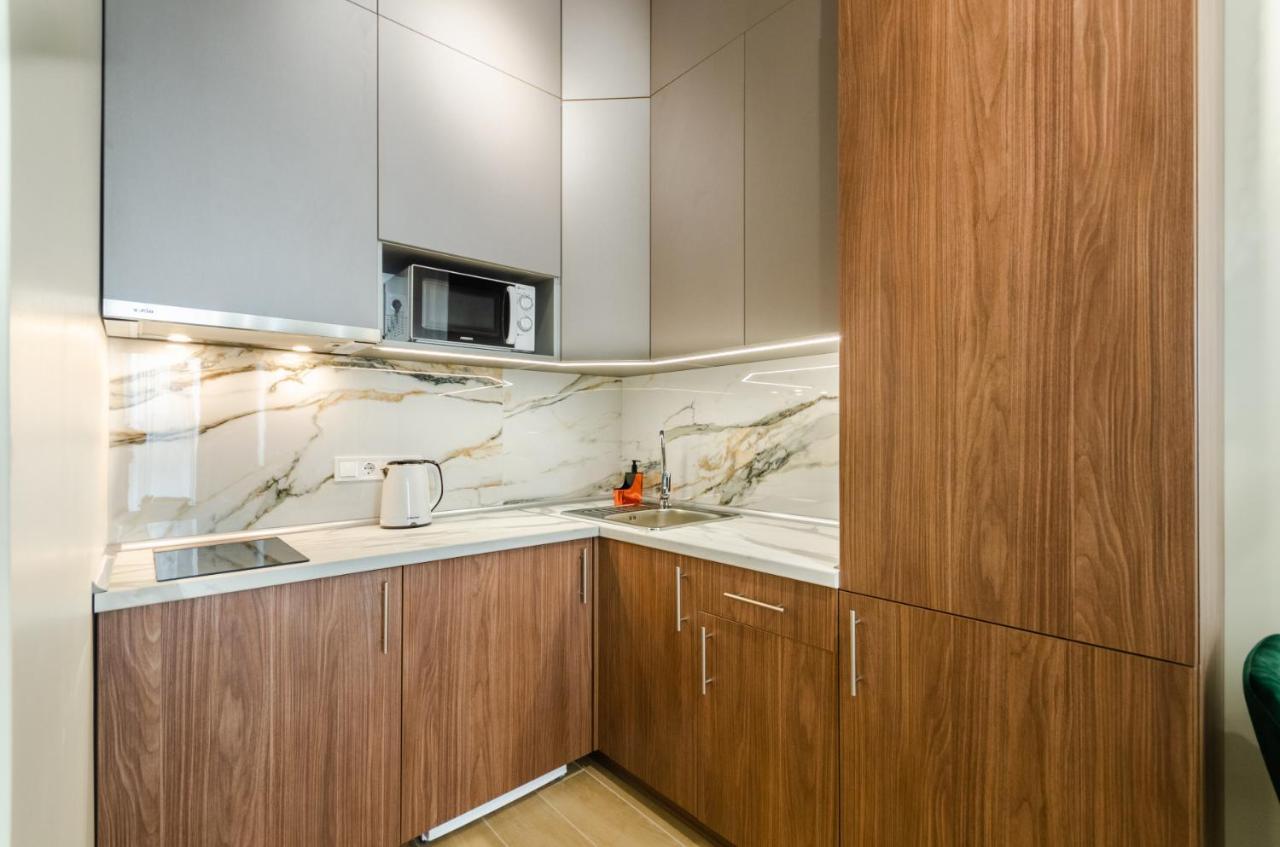 Modern New Cozy Apartment Kvartet Railway Station Киев Екстериор снимка