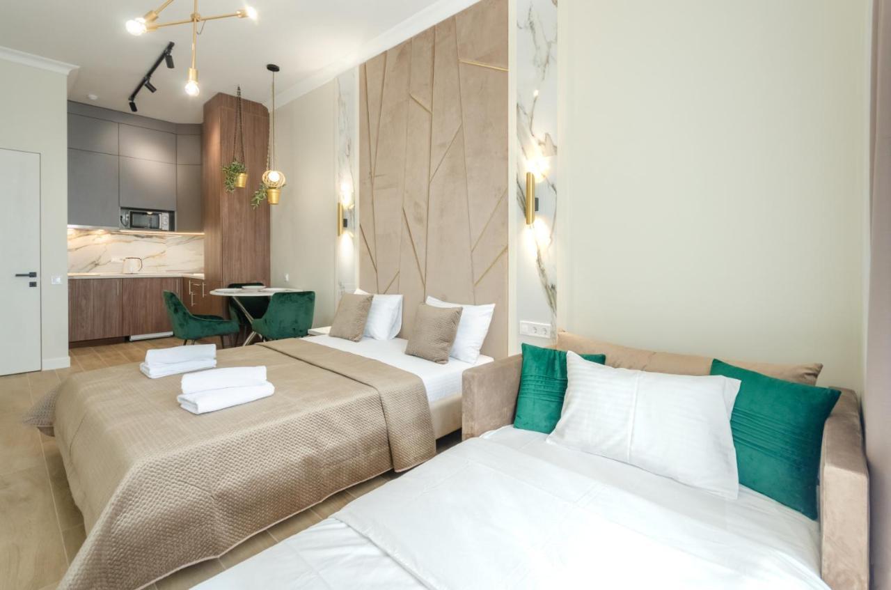 Modern New Cozy Apartment Kvartet Railway Station Киев Екстериор снимка
