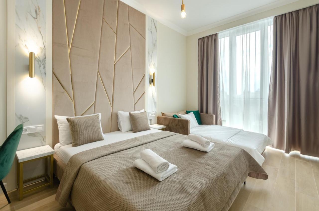 Modern New Cozy Apartment Kvartet Railway Station Киев Екстериор снимка