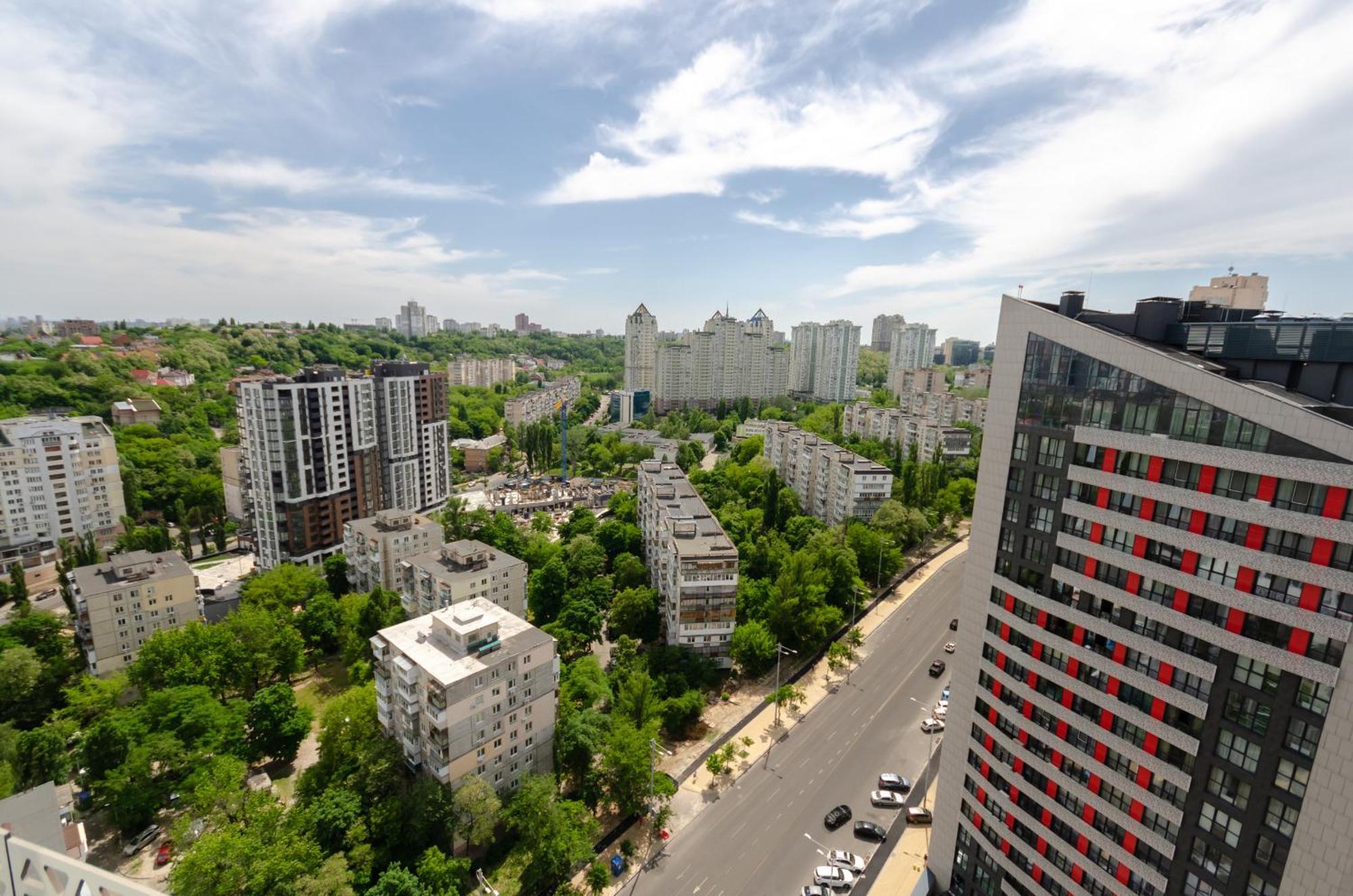 Modern New Cozy Apartment Kvartet Railway Station Киев Екстериор снимка