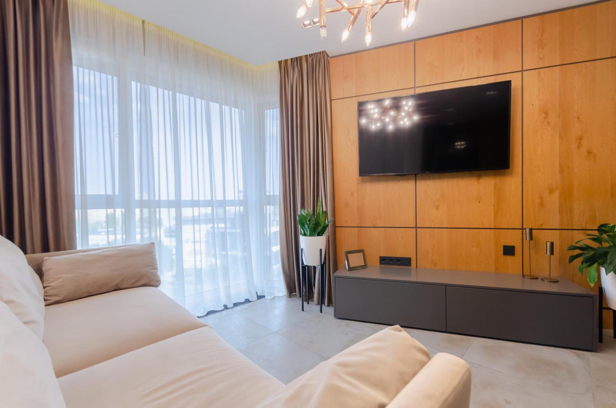 Modern New Cozy Apartment Kvartet Railway Station Киев Екстериор снимка